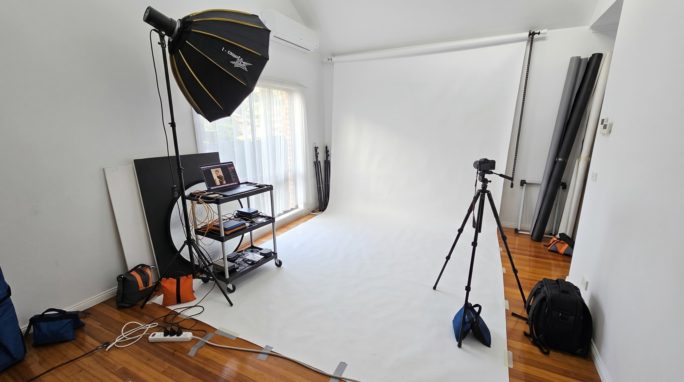 DArtz Studios — Melbourne CBD photography studio interior